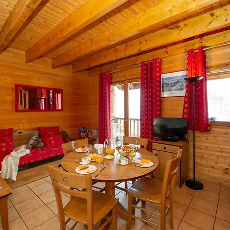 Apartahotel Résidence Goélia Le Village Gaulois